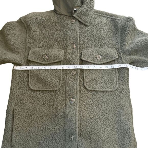Patagonia Women's Fleece Button Down Retro File Shacket Pine Needle Green XS - Picture 8 of 10